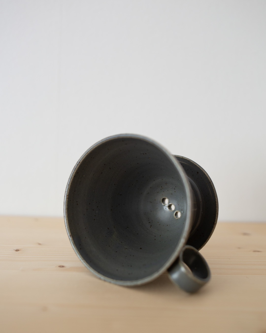 Coffee dripper – Meteor by Emelie Zetterberg