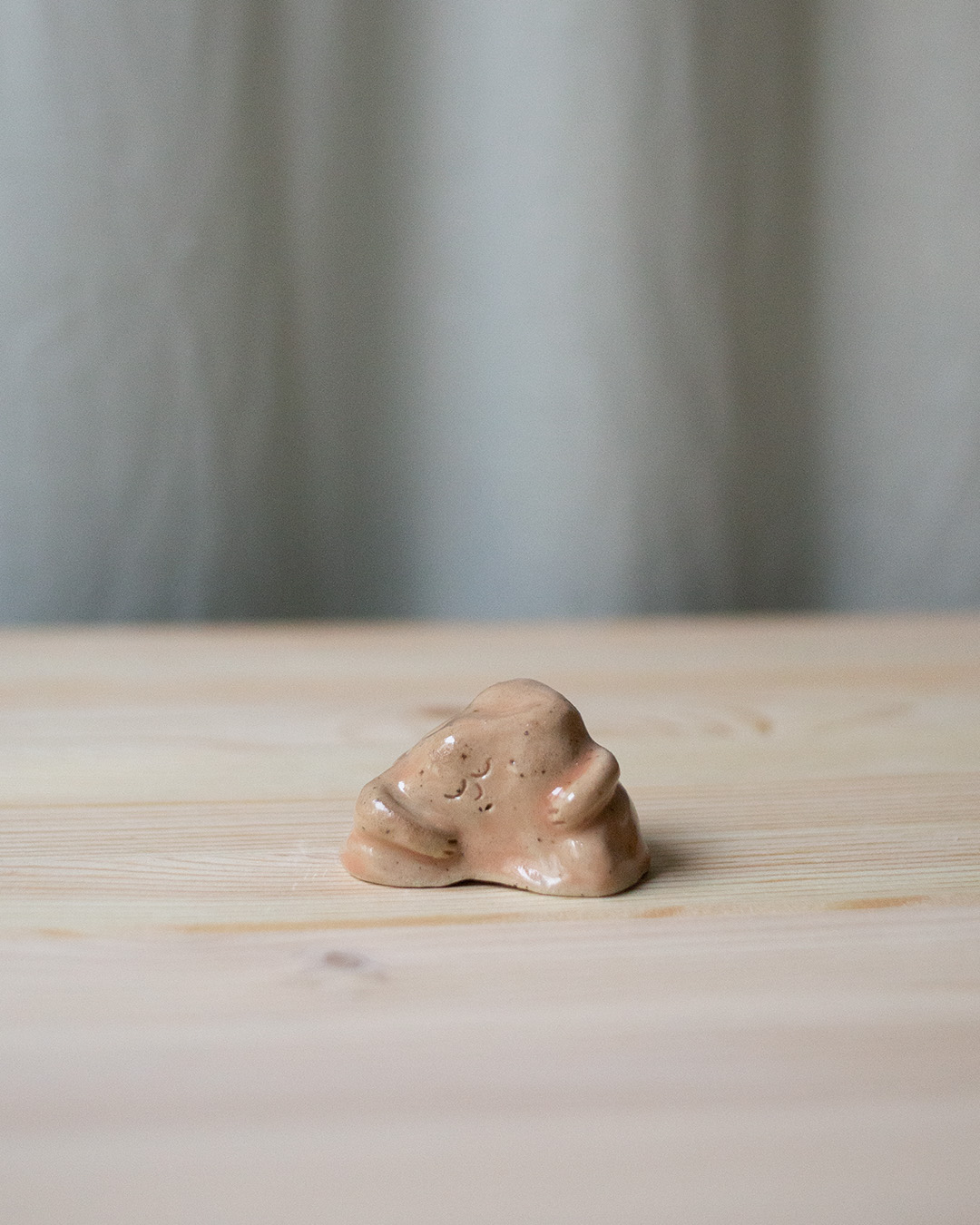 Slumrande sten III by Emelie Zetterberg